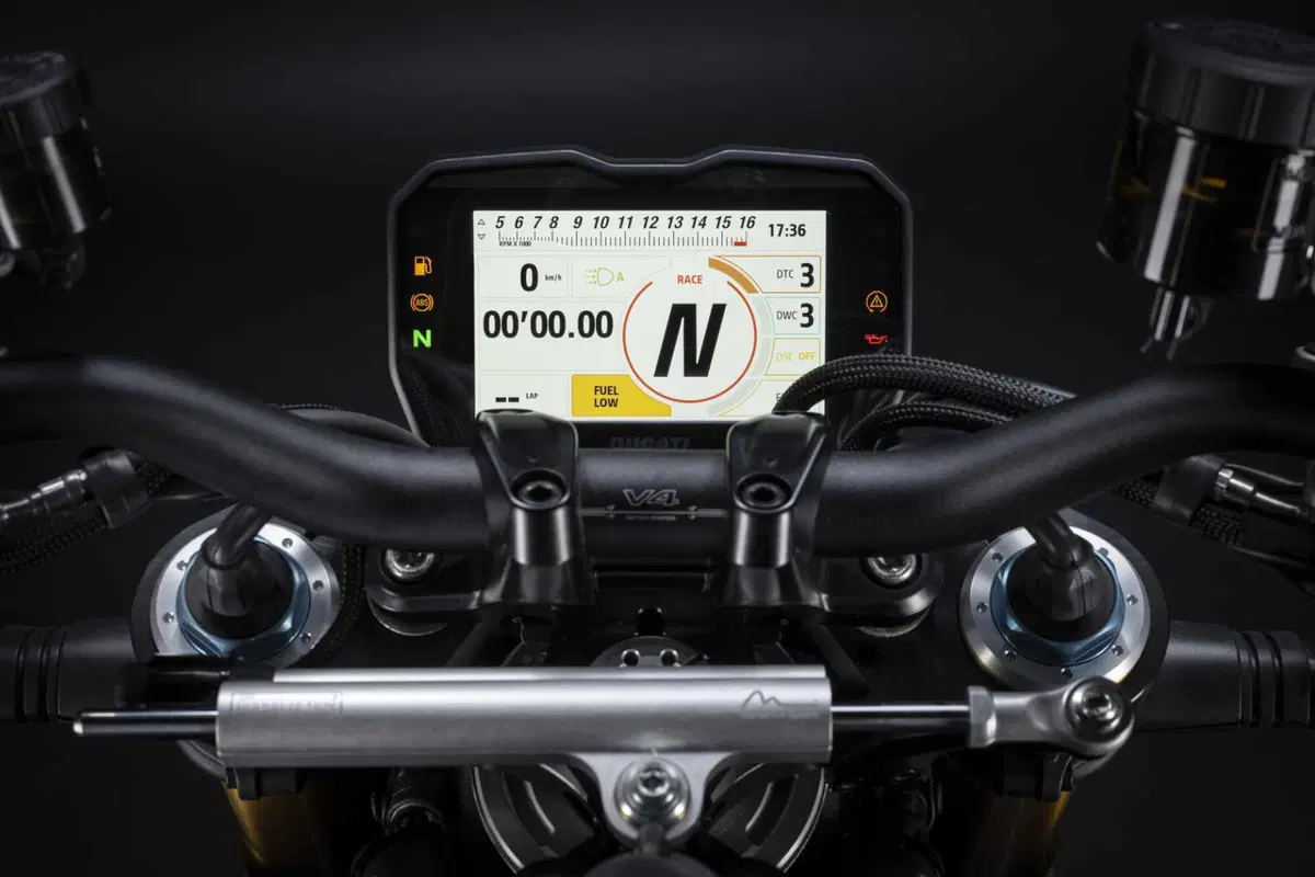Nuove Ducati Streetfighter V4, V4S e V4 SP2  2023 [VIDEO e GALLERY] (26)