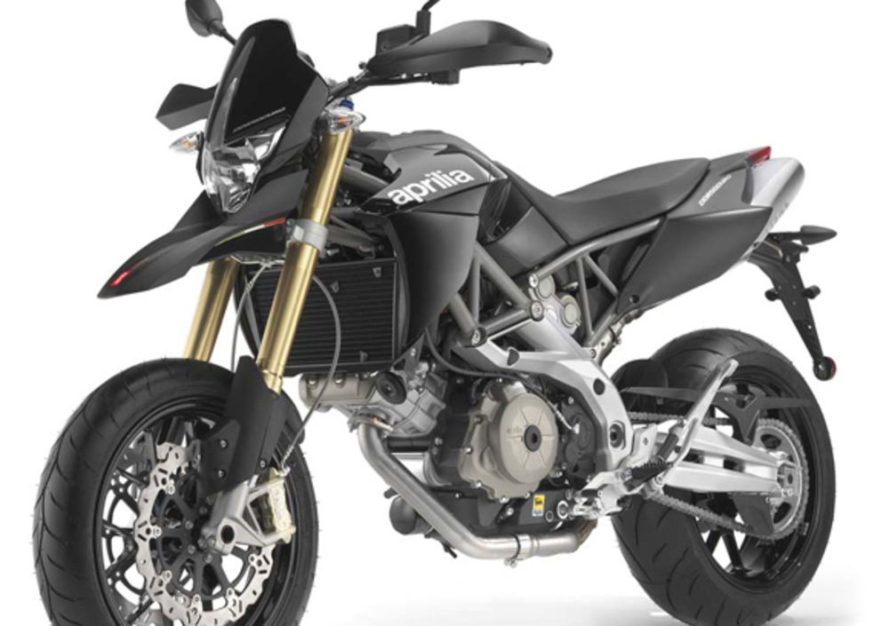 Aprilia Dorsoduro 750 ABS (2009 - 17) (3)