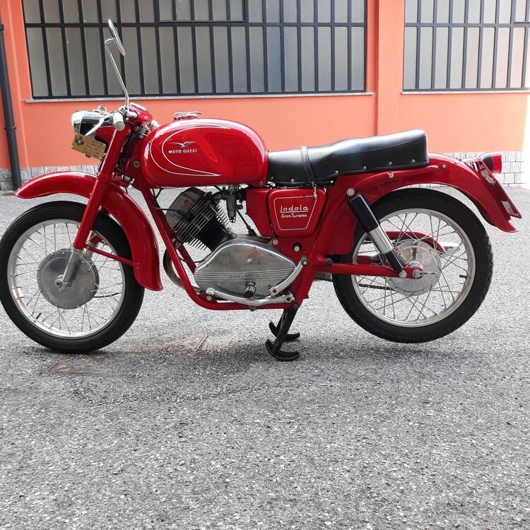 Moto Guzzi Lodola 235 (3)