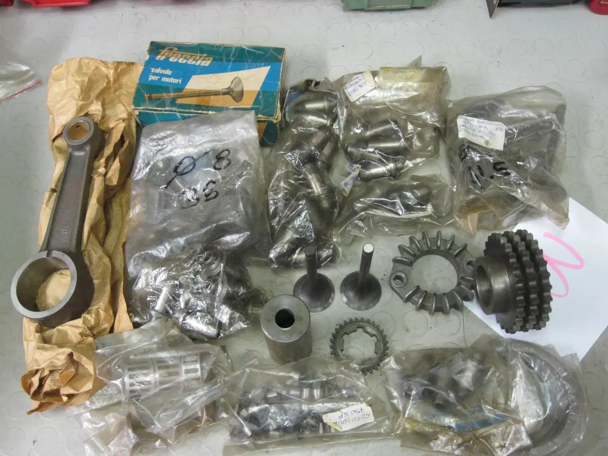Ricambi Laverda 750 e 1000 Bosch (3)