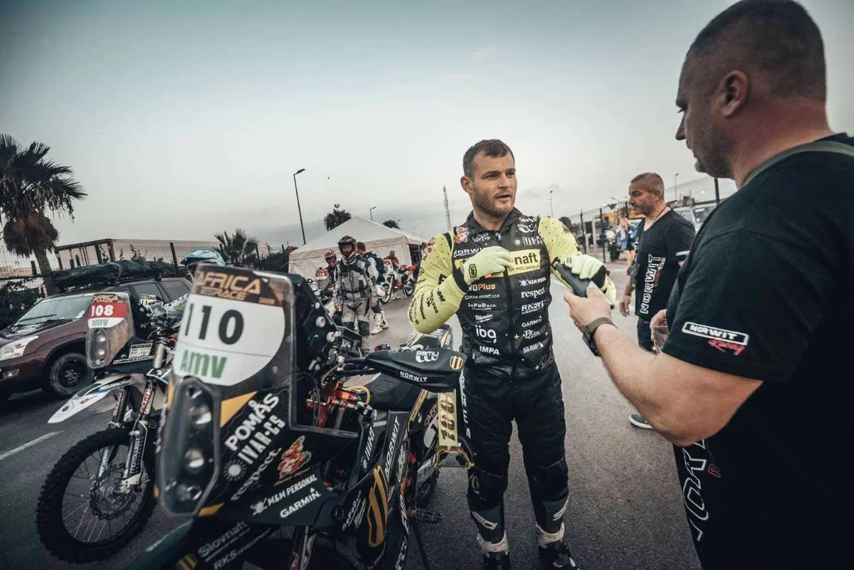 Africa Eco Race 22. D4, Vittoria di Svitko, ma il Numero Magico è il 42 (13)