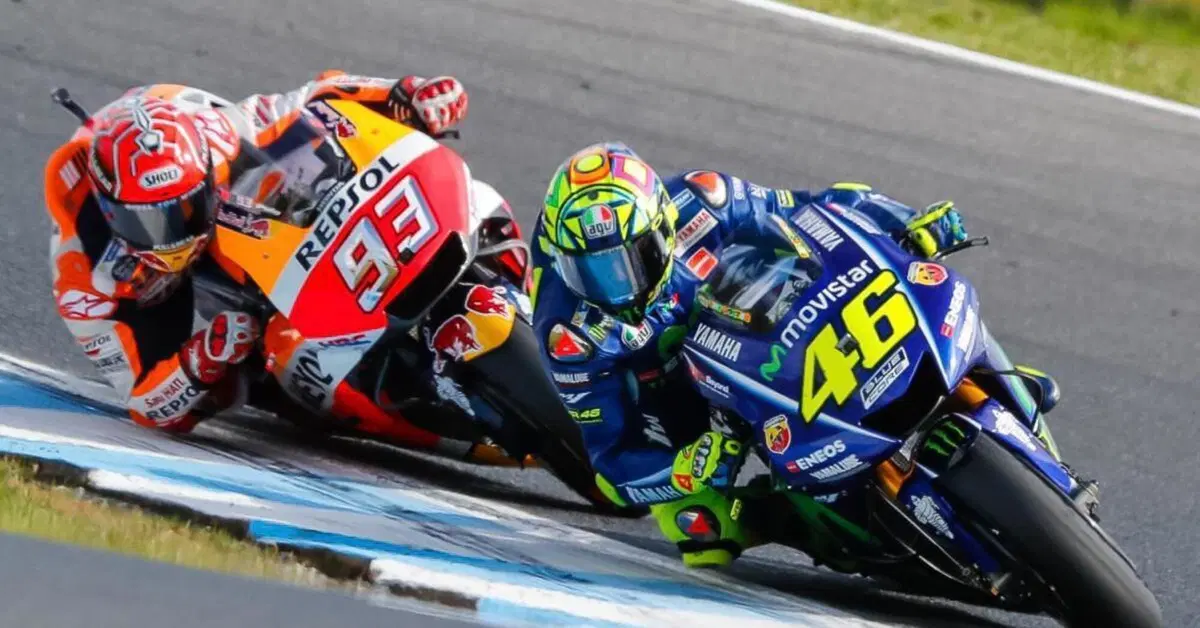 MotoGP 2022. GP della Malesia. Marc Marquez ritorna a Sepang 2015 e risponde alla domanda: "Rifaresti lo stesso con Valentino Rossi?"