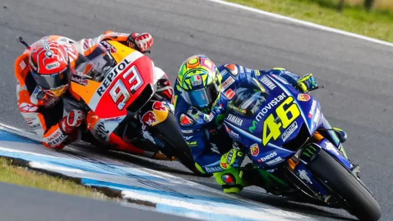 MotoGP 2022. GP della Malesia. Marc Marquez ritorna a Sepang 2015 e risponde alla domanda: "Rifaresti lo stesso con Valentino Rossi?"