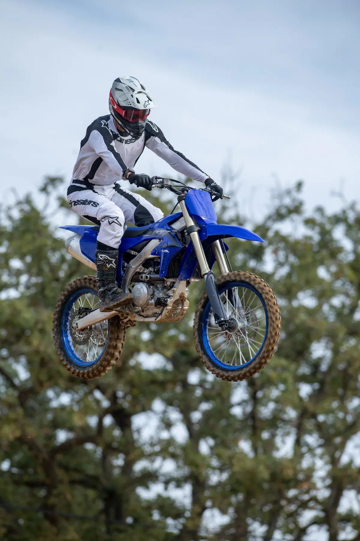 TEST Yamaha YZ450F MY23. Cura dimagrante [VIDEO] (4)