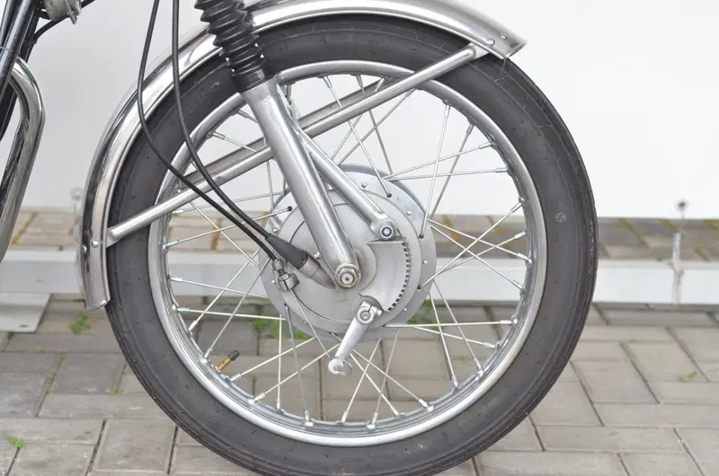 Gilera Arcore 150 (4)