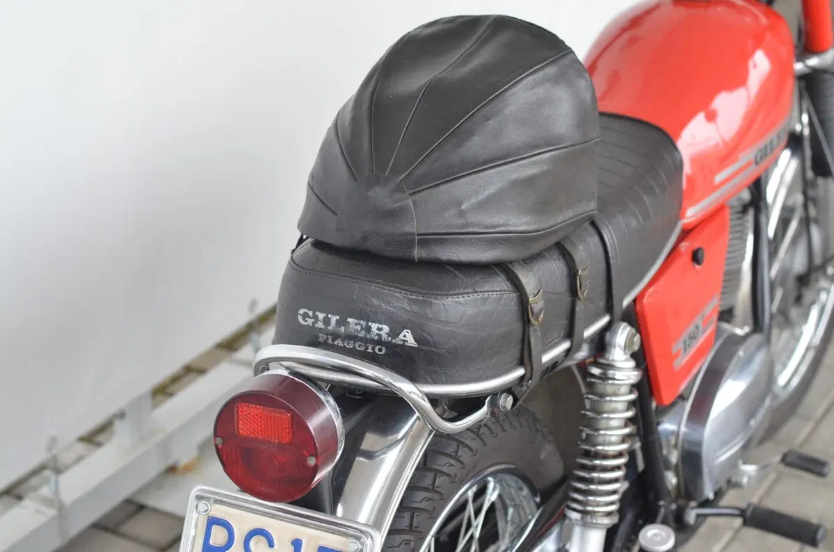 Gilera Arcore 150 (8)
