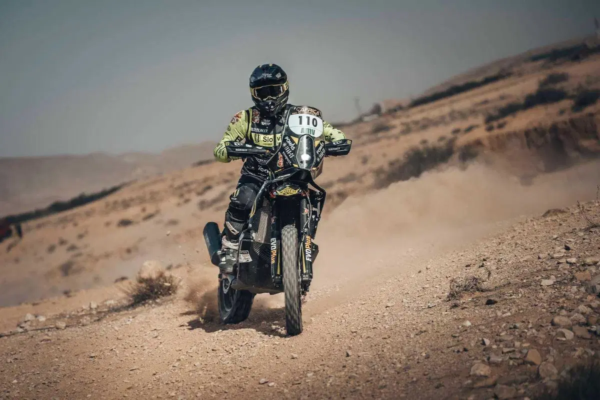 Africa Eco Race 2022. Le Foto Esagerate [GALLERY]  (32)