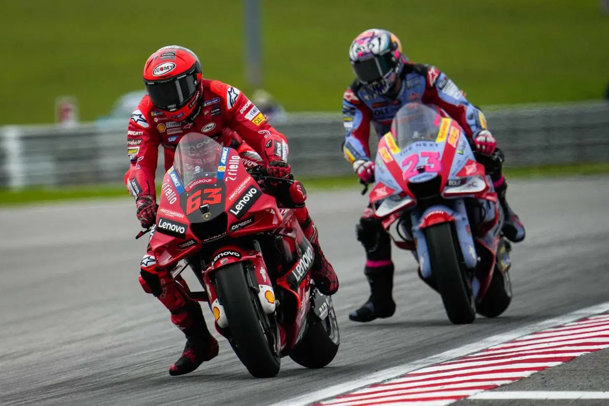 MotoGP 2022. GP della Malesia. Differenze di stili, fair play, abbracci e altre cose da Sepang [GALLERY] (17)