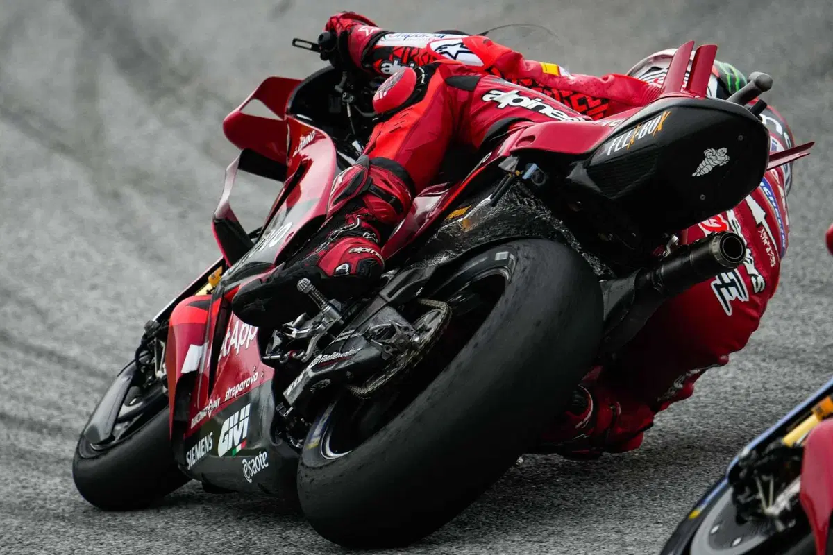 MotoGP 2022. GP della Malesia. Differenze di stili, fair play, abbracci e altre cose da Sepang [GALLERY] (18)