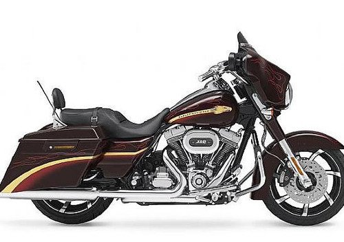 Harley-Davidson 1800 Street Glide (2010 - 11) - FLHXSE