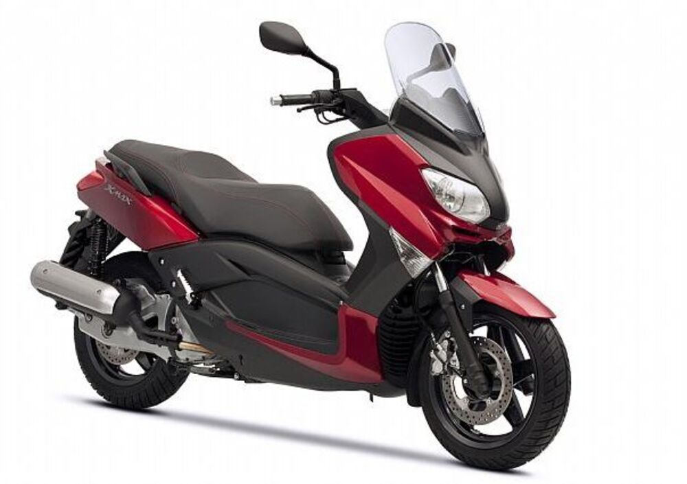 Yamaha X-Max 125 (2010 - 13) (2)