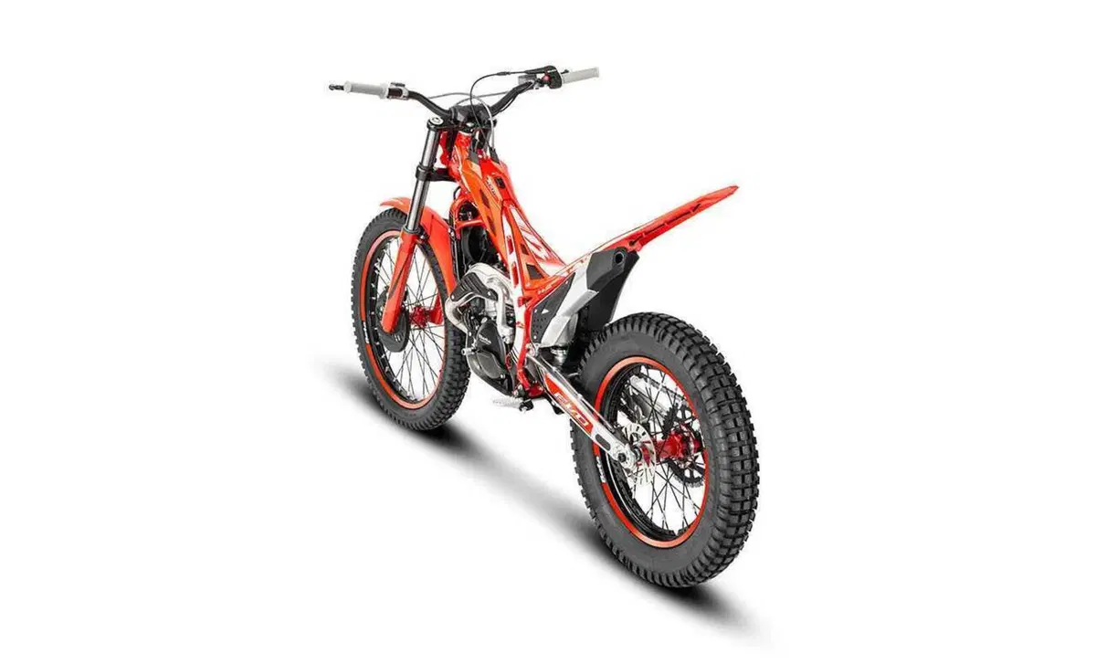 Betamotor Evo 300 Evo 300 2T (2023 - 24) (2)