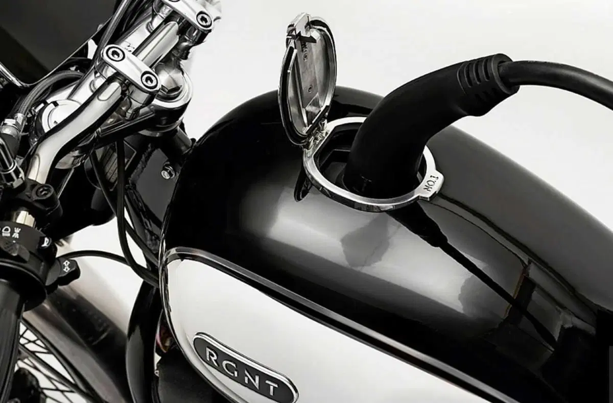 RGNT No.1 Classic e Scrambler, le elettriche che vengono dal Nord (12)
