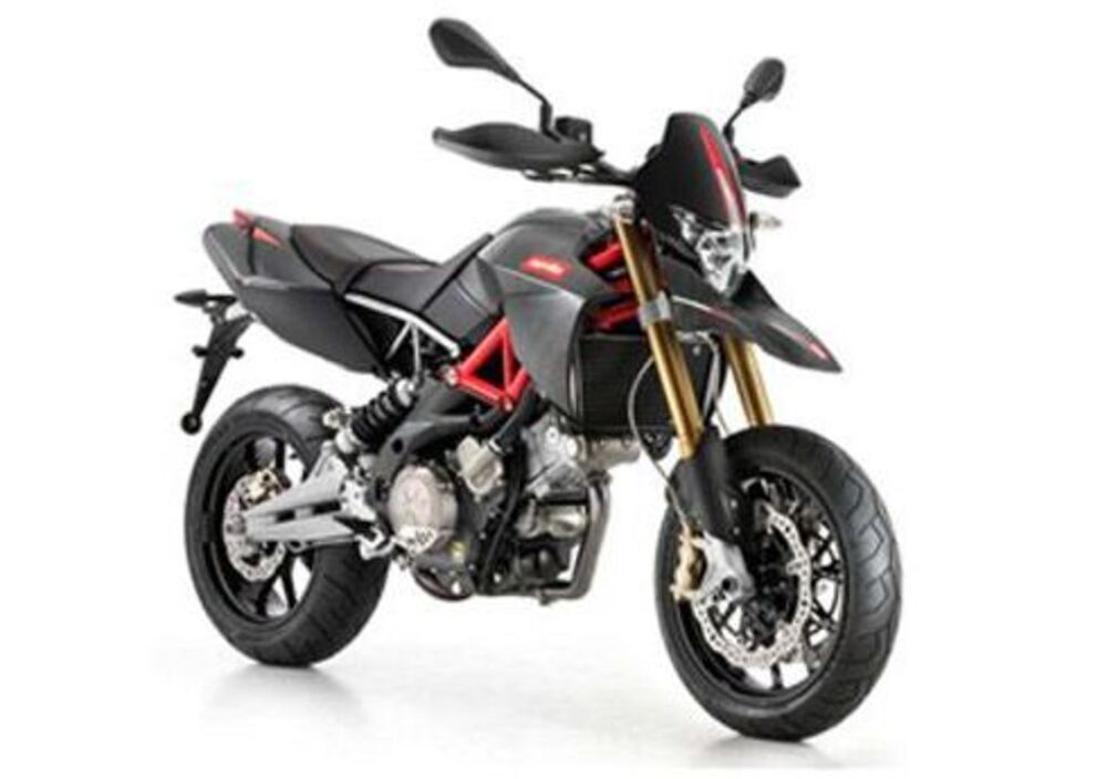 Aprilia Dorsoduro 750 Factory ABS (2010 - 13) (2)