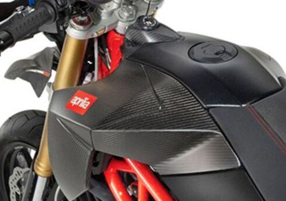 Aprilia Dorsoduro 750 Factory ABS (2010 - 13) (4)