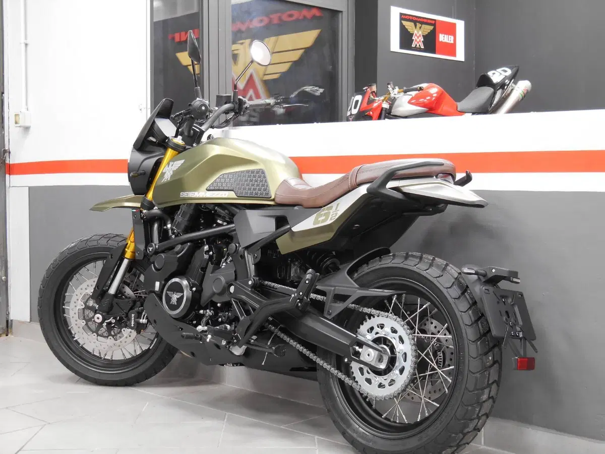 Moto Morini SEIEMMEZZO STR (2022 - 26) (11)