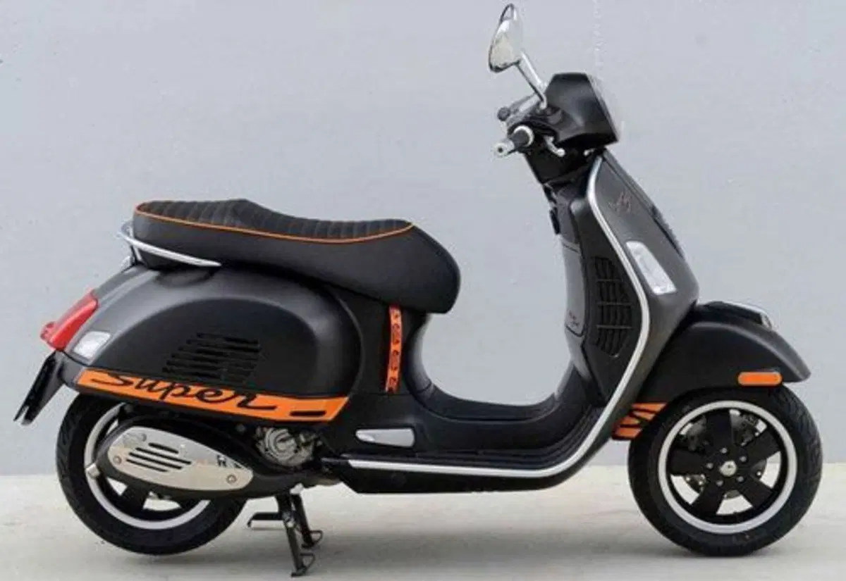 Vespa GTS 300 GTS 300 Super Sport ABS (2010 - 16) (3)