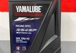 +Tecnologia dello Yamaha Factory Racing Team + YAM