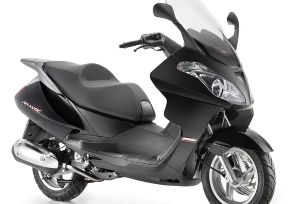 Aprilia Atlantic 300 (2010-14)