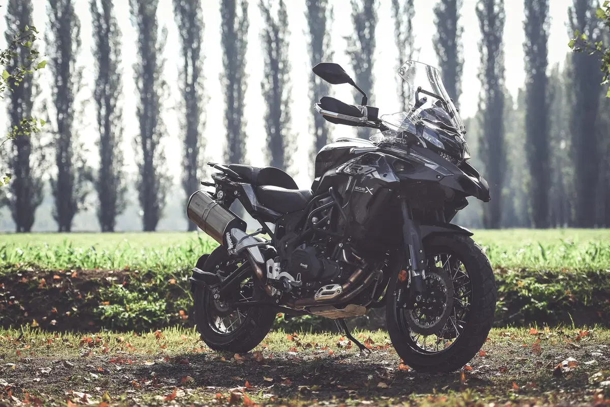 Benelli TRK 502X  (8)