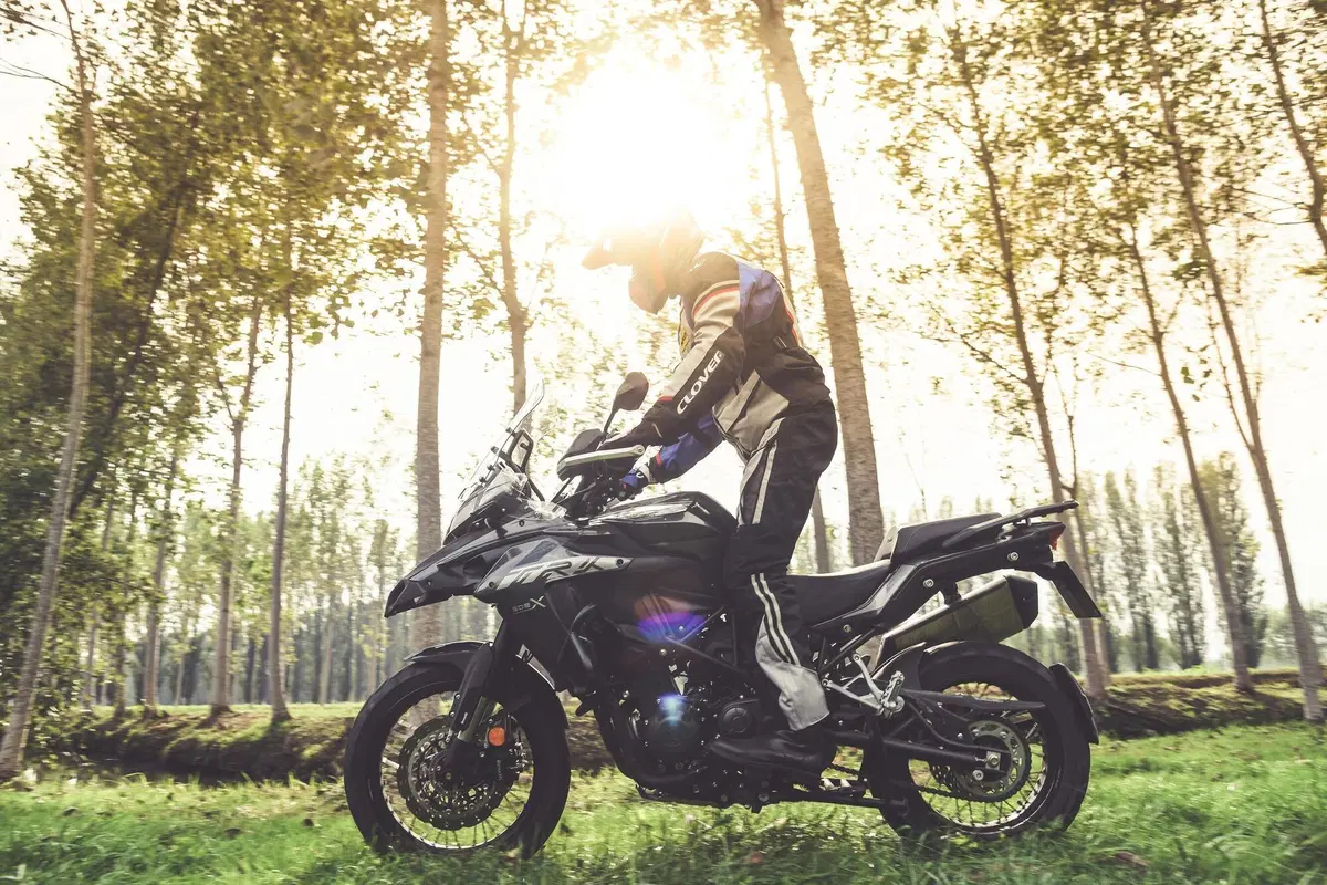 Benelli TRK 502X  (14)