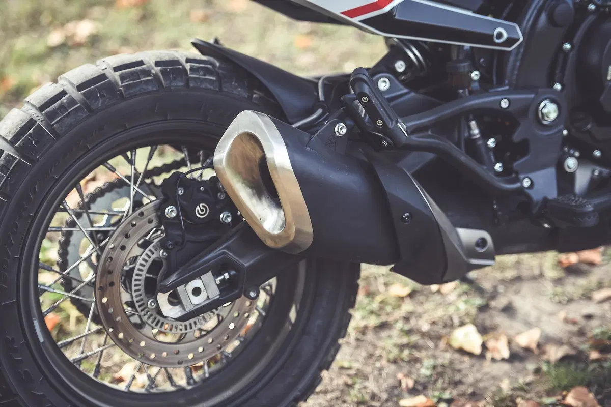 Moto Morini X-CAPE 650 (16)
