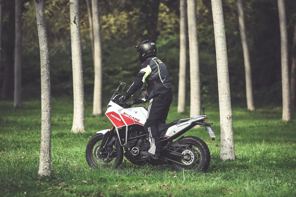 Moto Morini X-CAPE 650 (19)