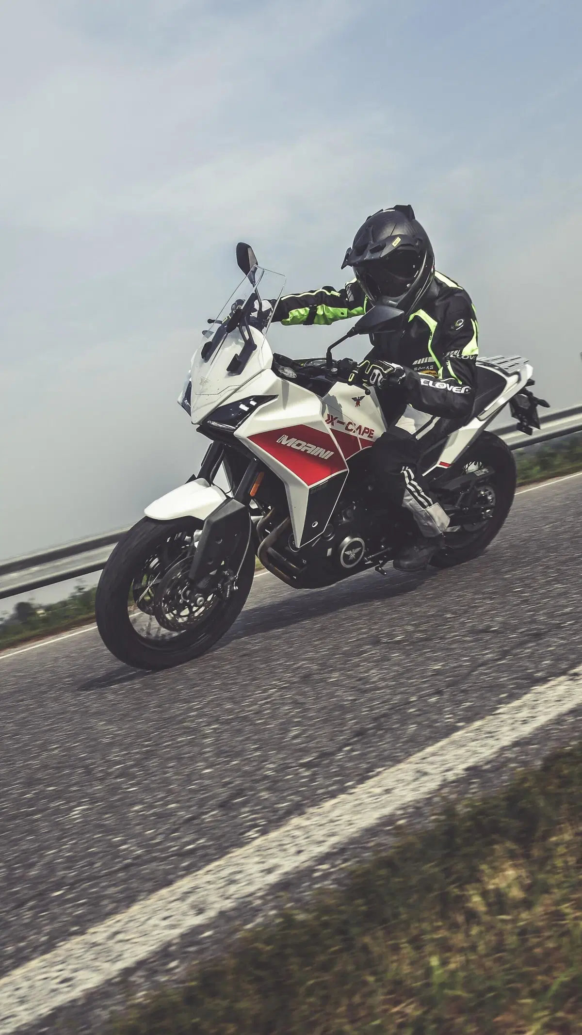 Moto Morini X-CAPE 650 (20)