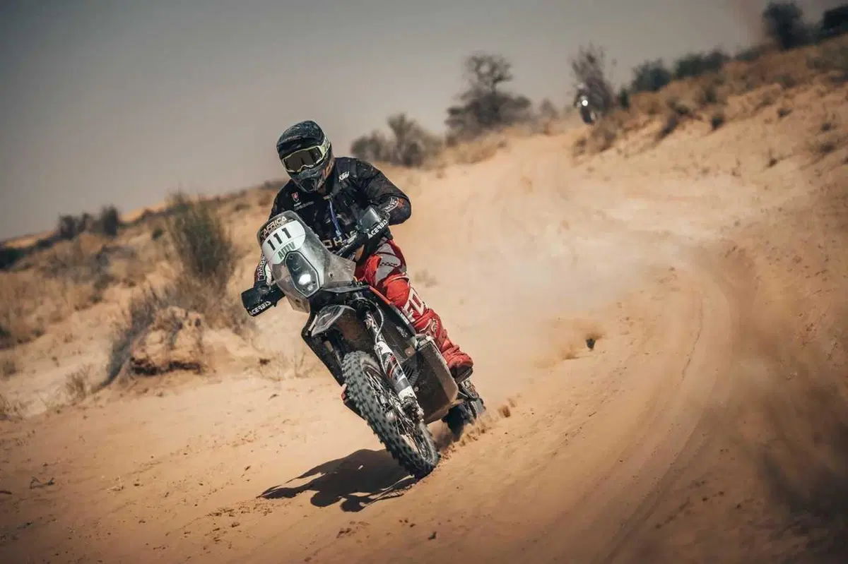 Africa Eco Race 22. D10. La Trilogia dell’Inferno è Finita! (15)