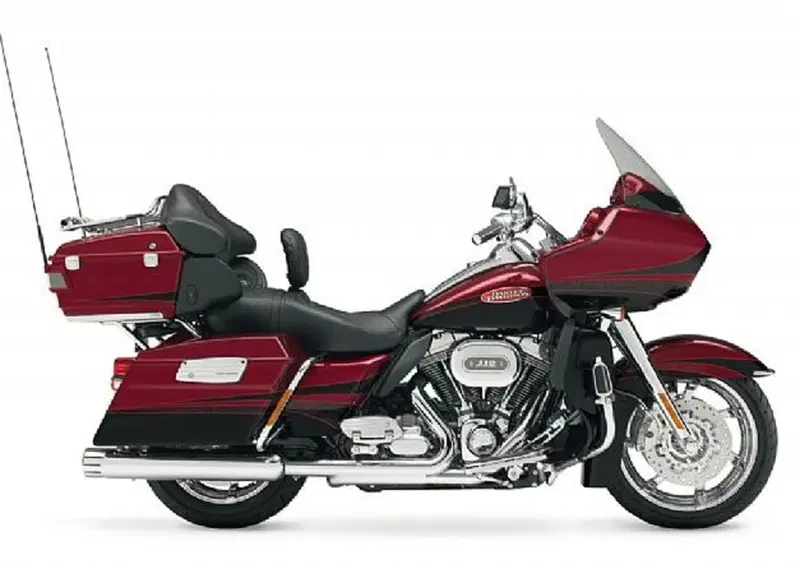 Harley-Davidson CVO - Custom Vehicle Operations 1800 Road Glide Ultra (2011 - 12) - FLTRUSE