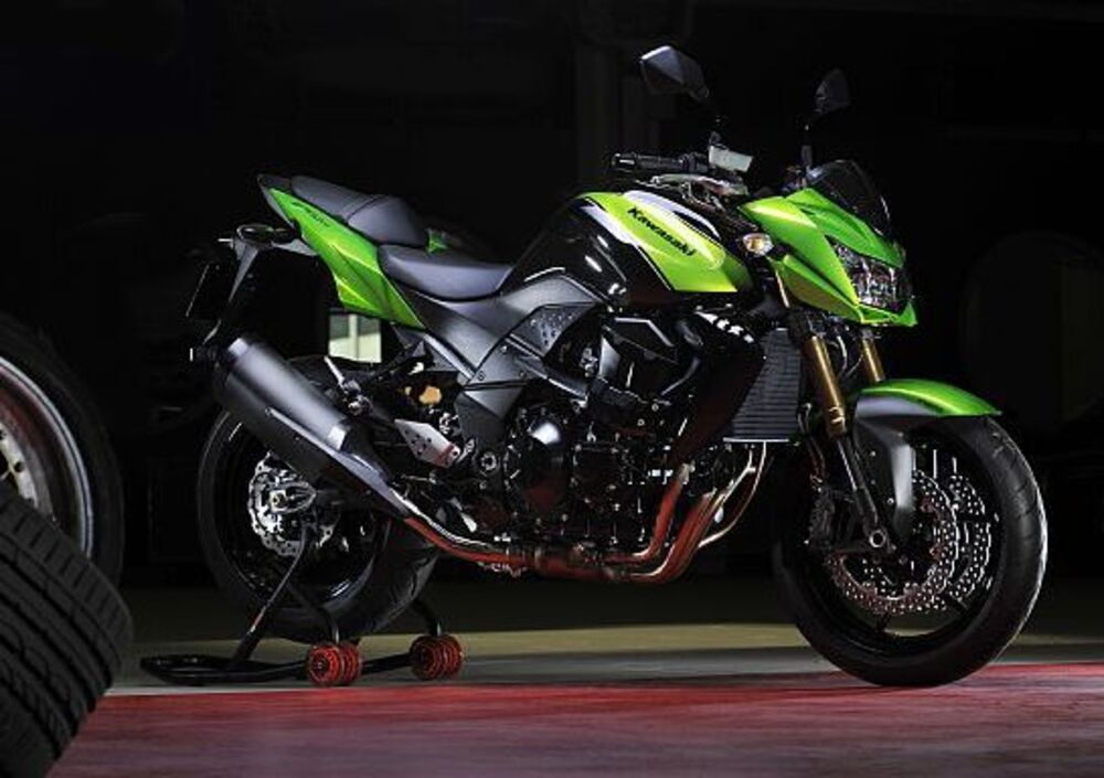 Kawasaki Z 750 R ABS (2011 - 12)