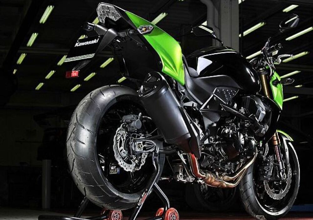 Kawasaki Z 750 R ABS (2011 - 12) (2)