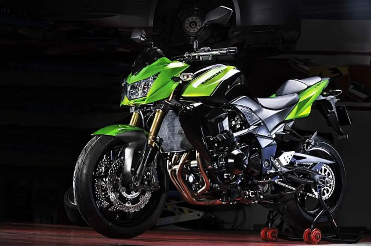 Kawasaki Z 750 Z 750 R ABS (2011 - 12) (3)