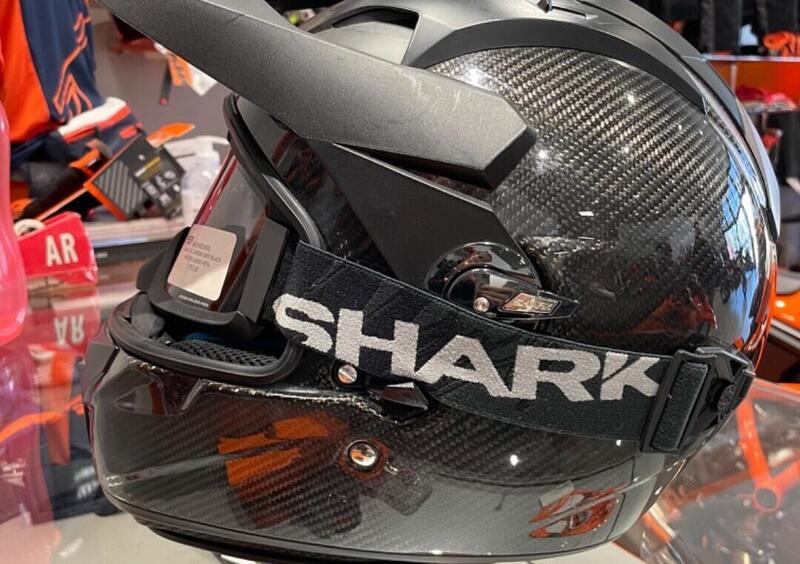 Vendo Casco Shark EXPLORE-R CARBON SKIN DSK Shark Helmets a Arezzo