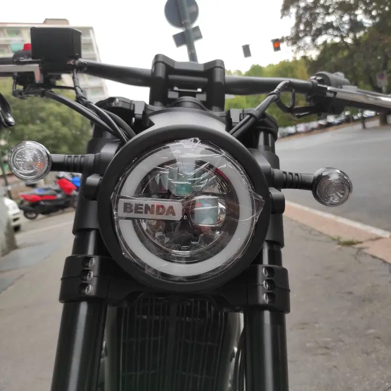 Keeway Motor V302 C (2022 - 26) (6)