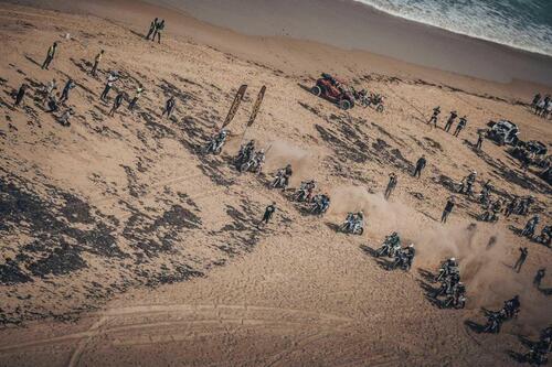 Africa Eco Race 22. Dakar. Vince Svitko KTM, Stravince l’Africa [GALLERY e VIDEO] (6)