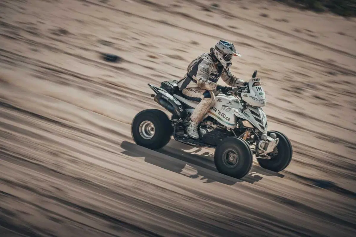 Africa Eco Race 22. Dakar. Vince Svitko KTM, Stravince l’Africa [GALLERY e VIDEO] (22)