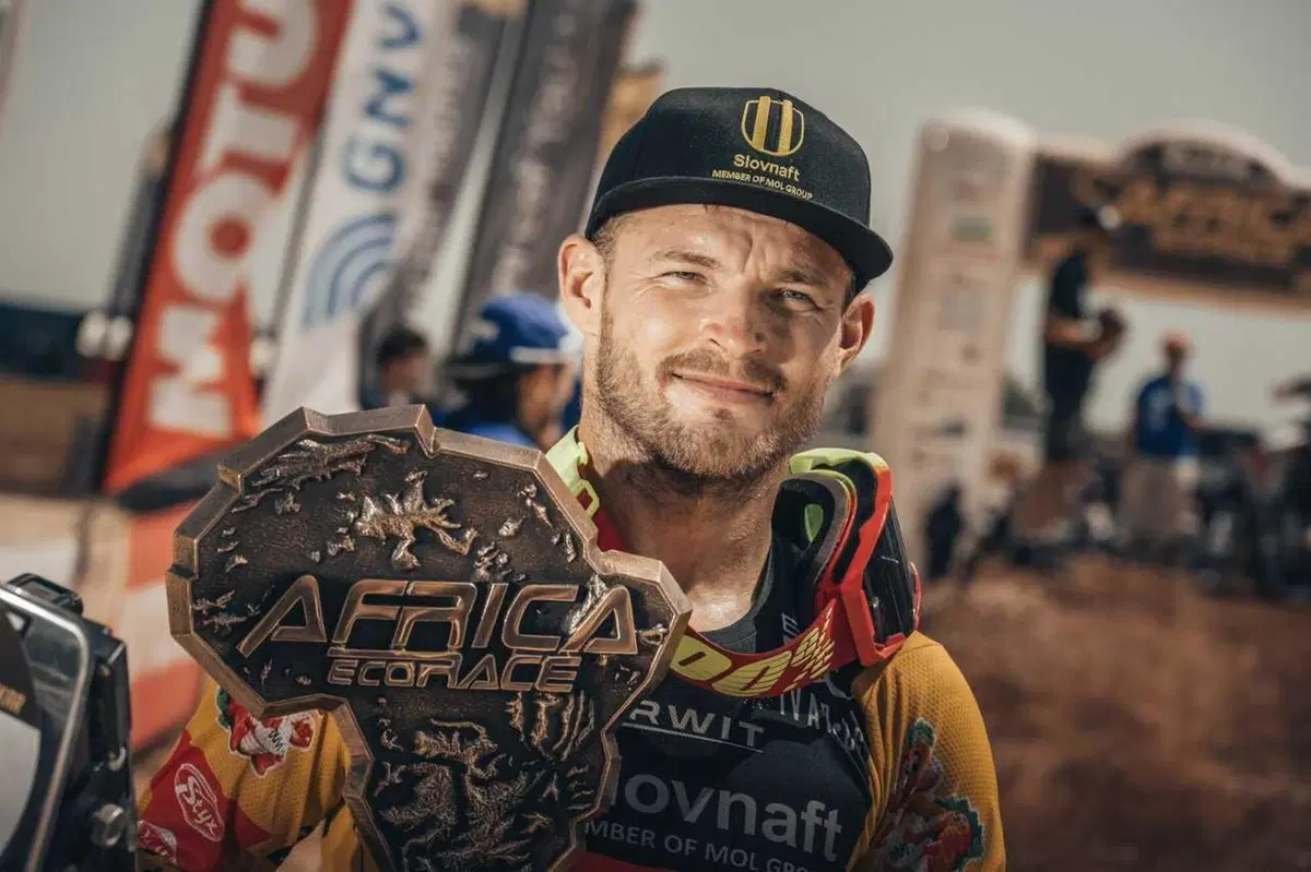 Africa Eco Race 22. Dakar. Vince Svitko KTM, Stravince l’Africa [GALLERY e VIDEO] (30)