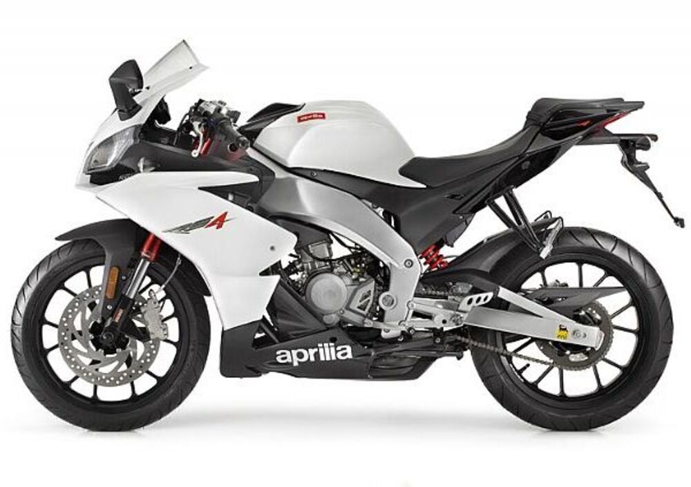 Aprilia RS4 125 (2011 - 16) (5)