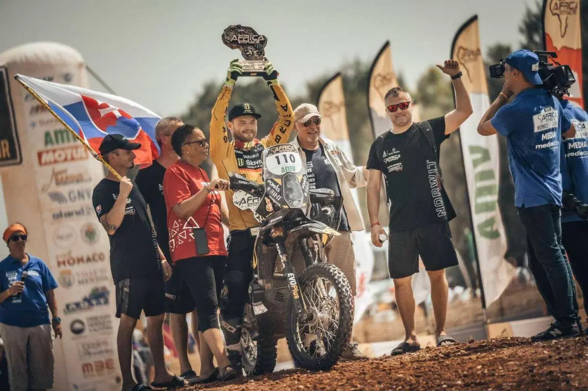 Africa Eco Race 2022. Ancora Foto Esagerate [GALLERY]  (30)