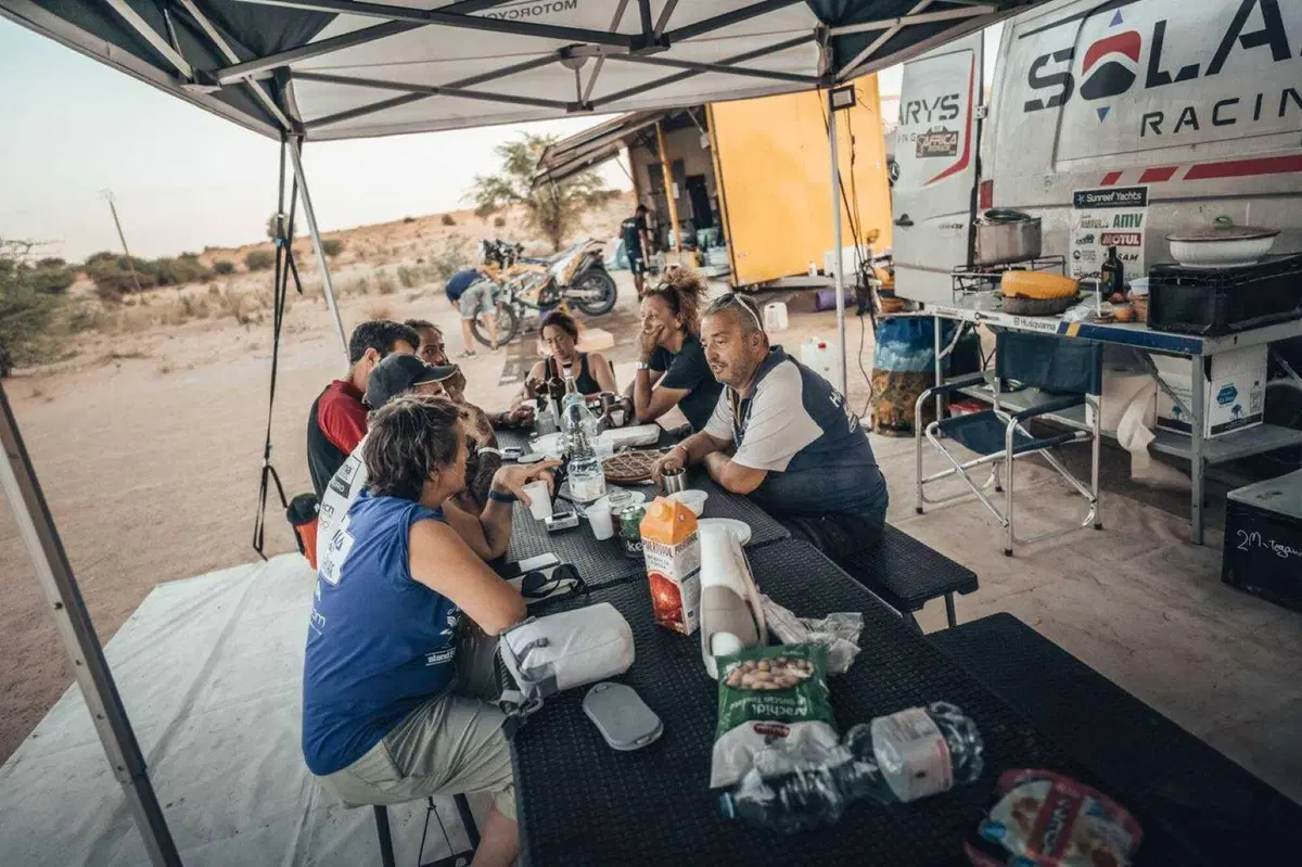 Africa Eco Race 2022. Ancora Foto Esagerate [GALLERY]  (41)