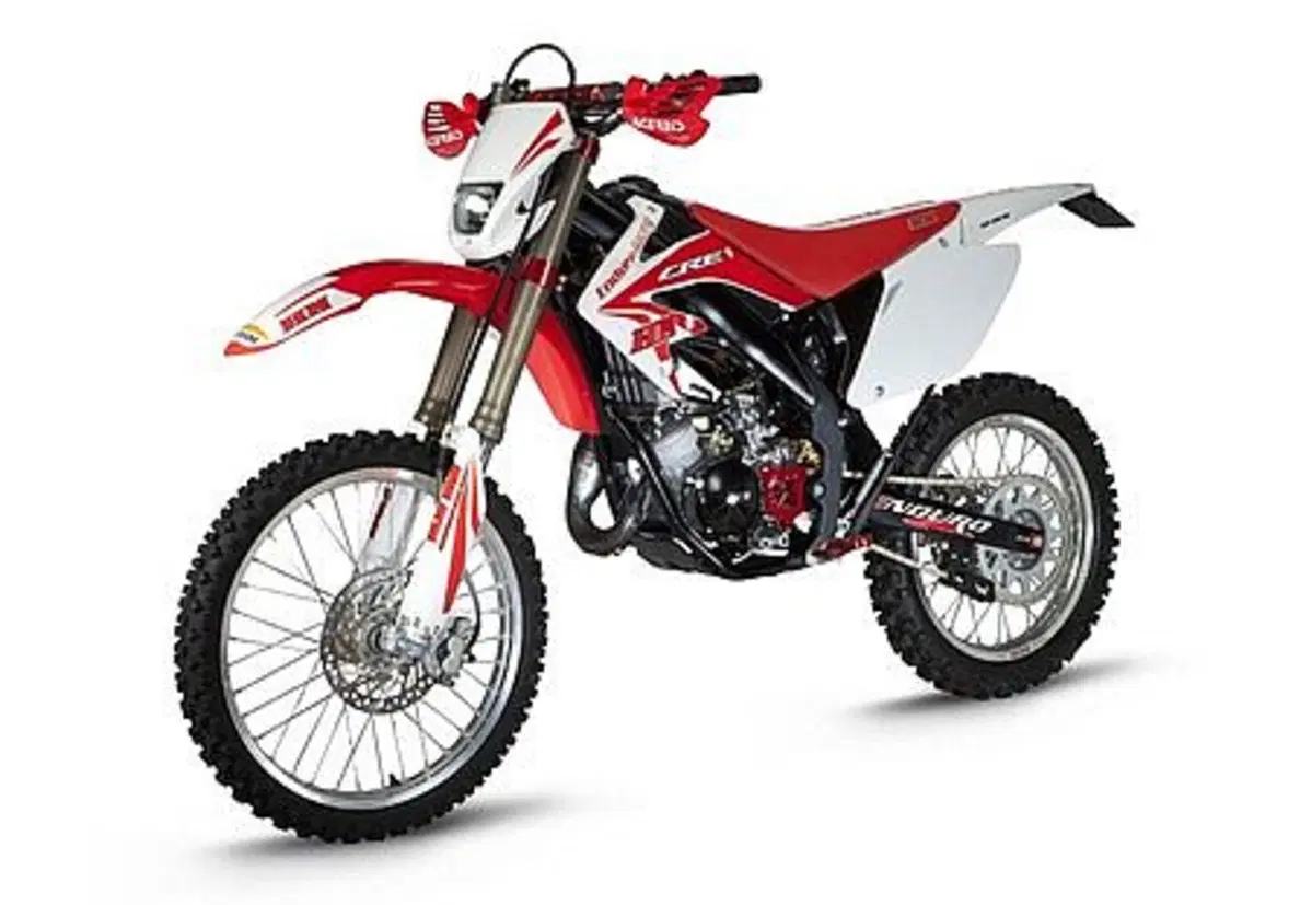 HM CRE 50 CRE 50 Six Racing (2010 - 12) (3)