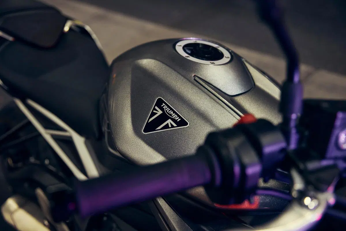 Triumph Street Triple 765 R 2023 (6)