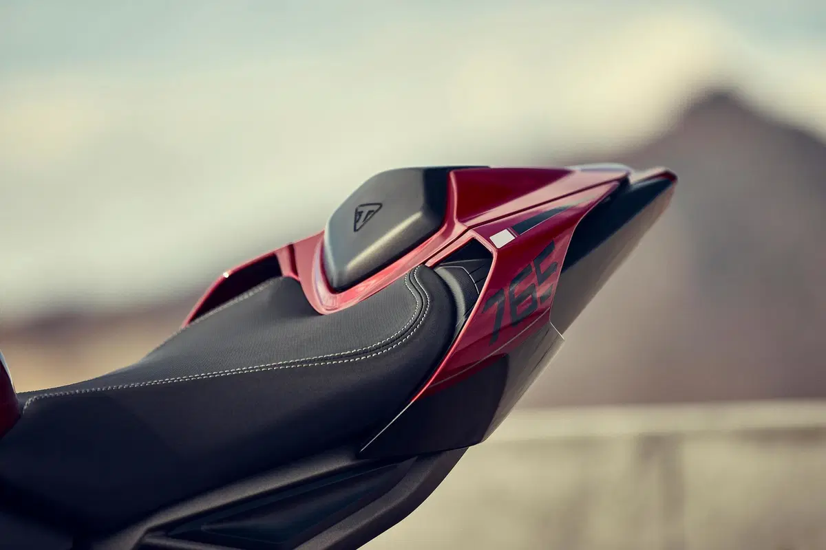 Triumph Street Triple 765 RS 2023  (5)