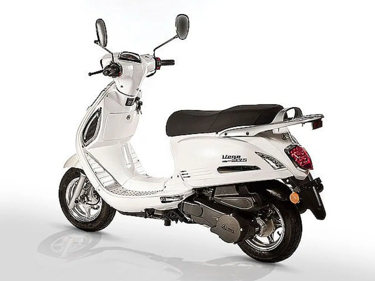 Aspes Vega Hybrid 50 Vega Hybrid 50 (2010 - 15) (2)