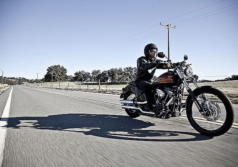 Harley-Davidson Softail 1584 Blackline (2011 - 13) - FXS (4)