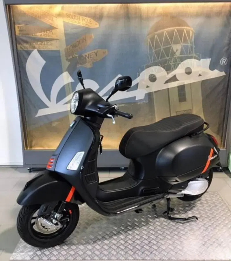 Vespa GTS 310 Supersport (2025 - 26) (2)