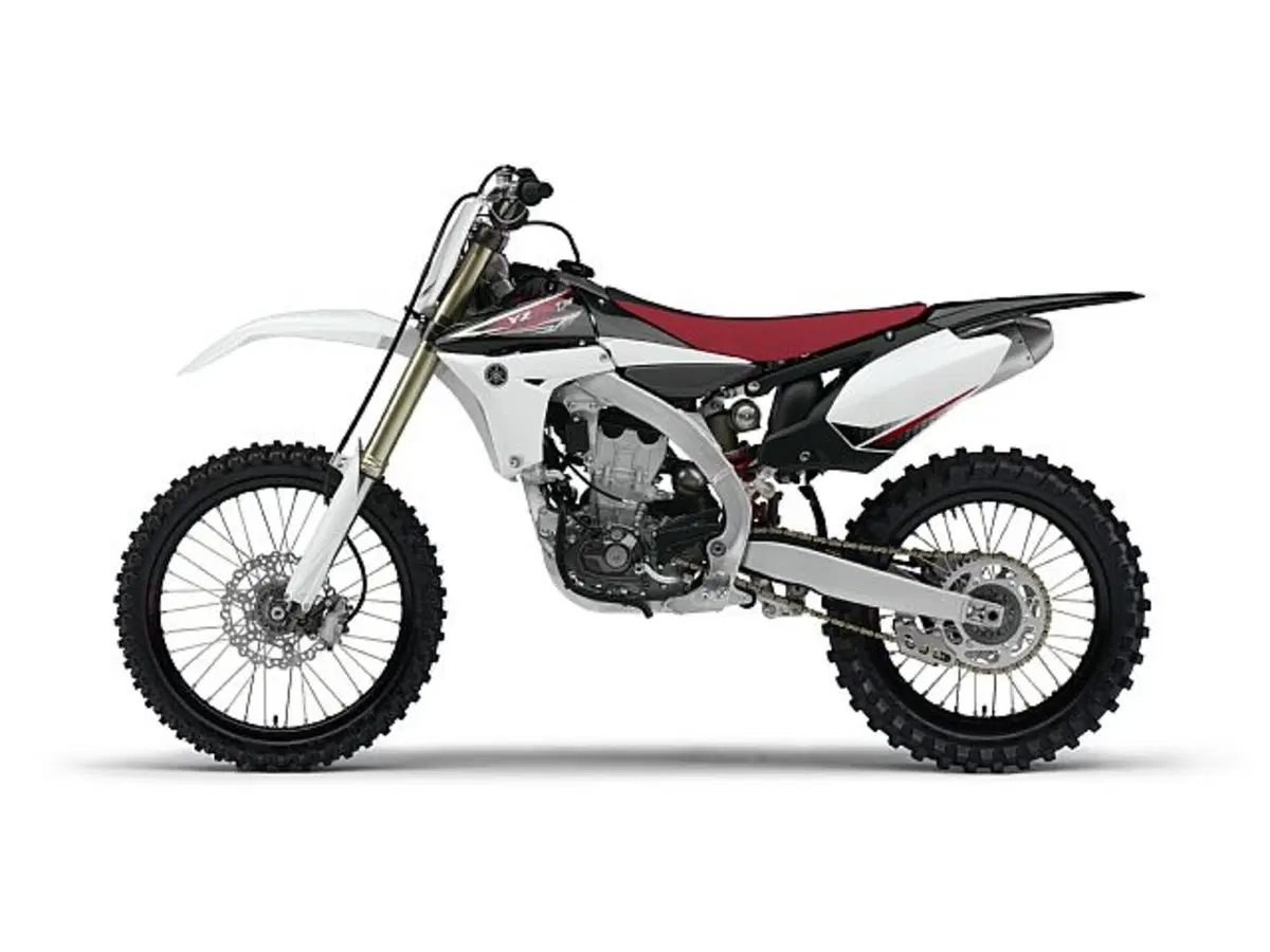 Yamaha YZ 450 F YZ 450 F (2012) (2)