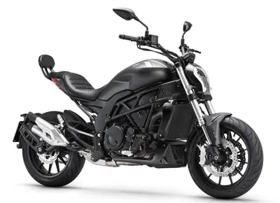 Benelli 502 C (2021 - 25) nuova