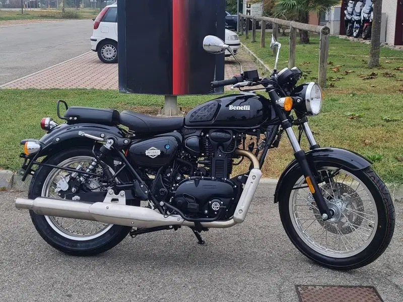 Benelli Imperiale 400 (2021 - 25) (2)